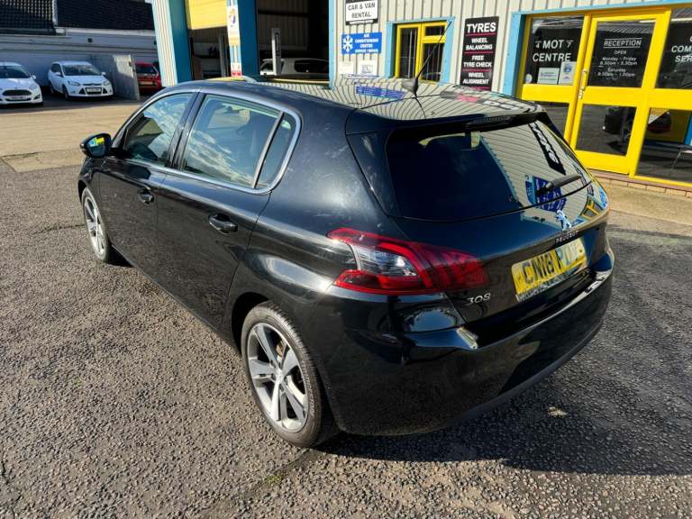 PEUGEOT 308 1.2 PureTech GPF Allure 2018