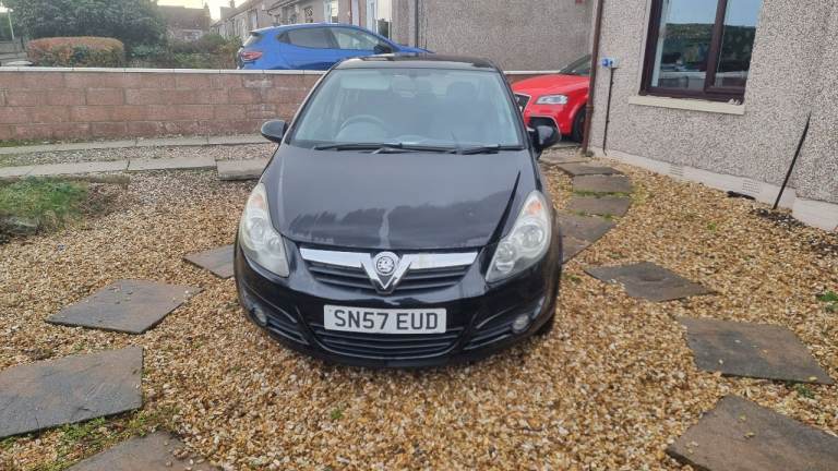 2007 corsa, 1.4 petrol, 1 years mot, 60k miles