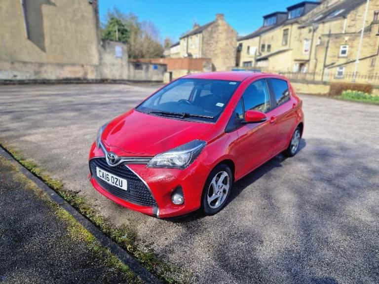 Toyota, YARIS, Hatchback, 2016, Manual, 1364 (cc), 5 doors