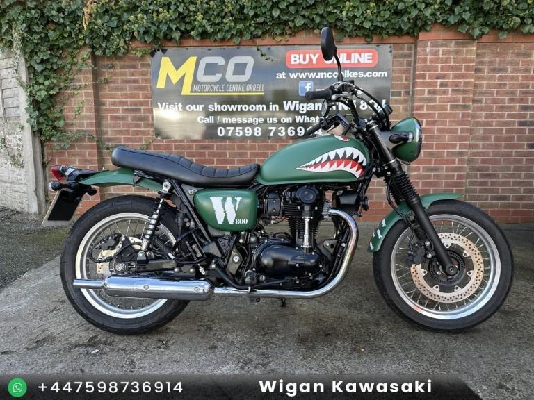 Kawasaki W800 Classic 2019 and 1348 miles only