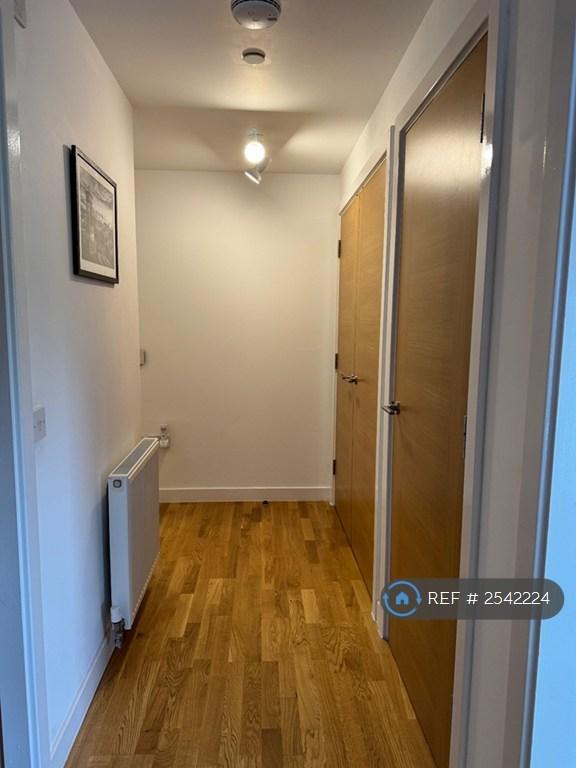 2 bedroom flat in Shrubhill Walk, Edinburgh, EH7 (2 bed) (#2542224)