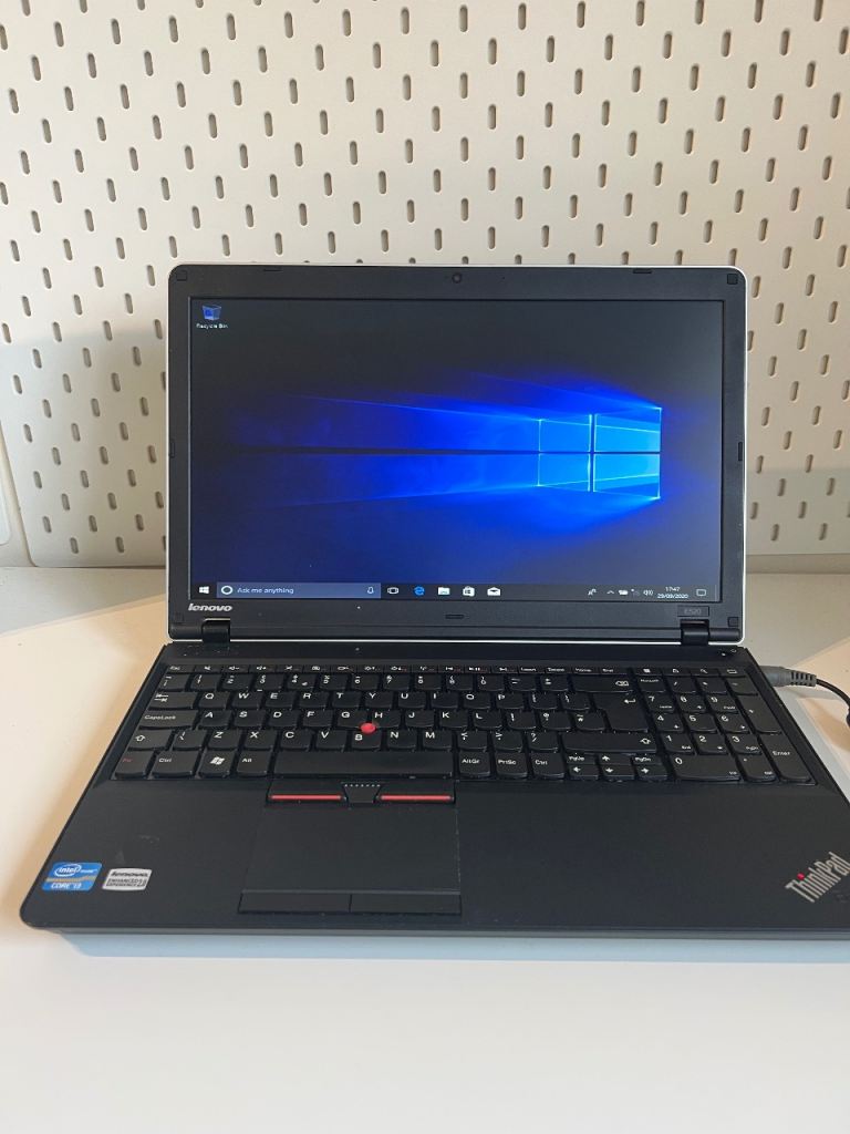 Windows 10 Lenovo i3, 8 GB , 500 HDD with new battery installed , comes with MS office installed 