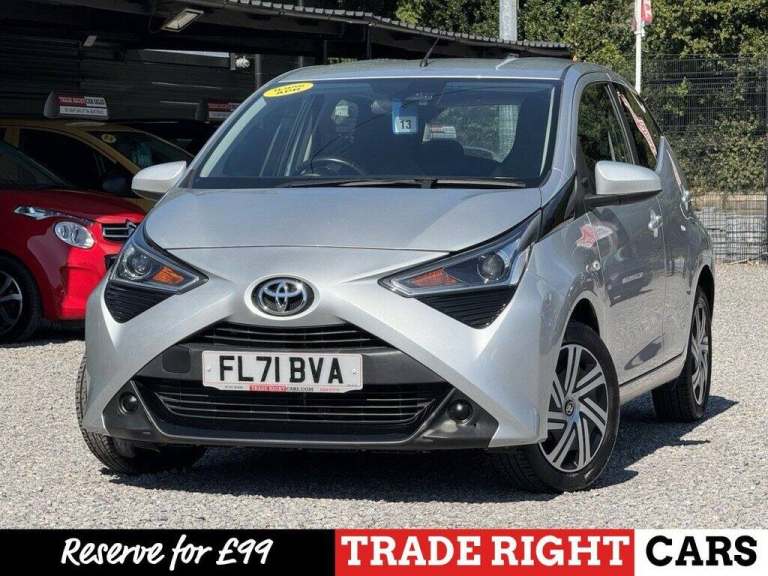 2021 Toyota AYGO 1.0 VVT-i X-Play 5dr - ONE OWNER Hatchback Petrol Manual