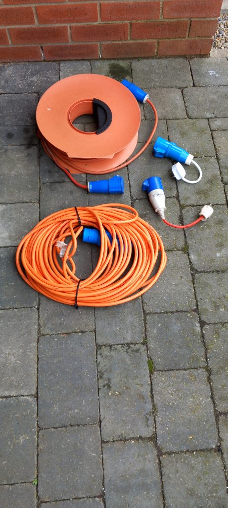 Caravan electric cables