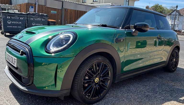 Mini, HATCHBACK, Hatchback, 2022, Other, 1 (cc), 3 doors