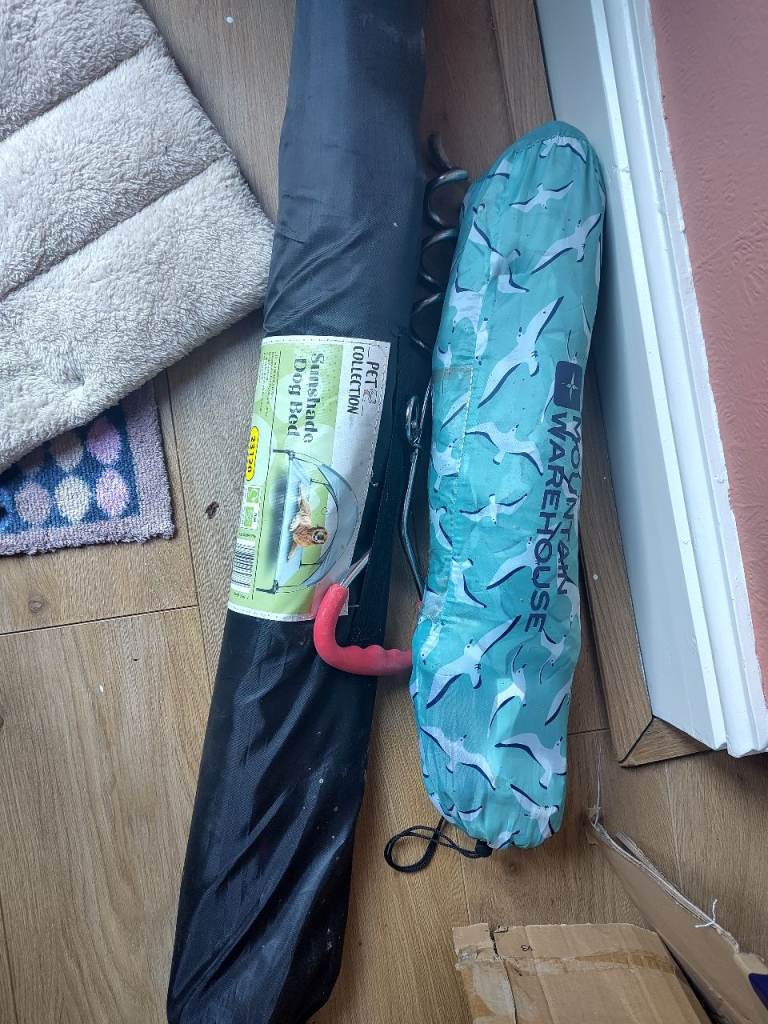 Free outdoor dog items