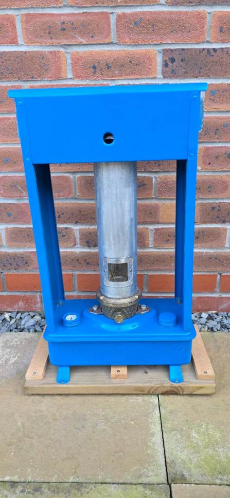 Vintage Aladdin 203 Greenhouse Heater