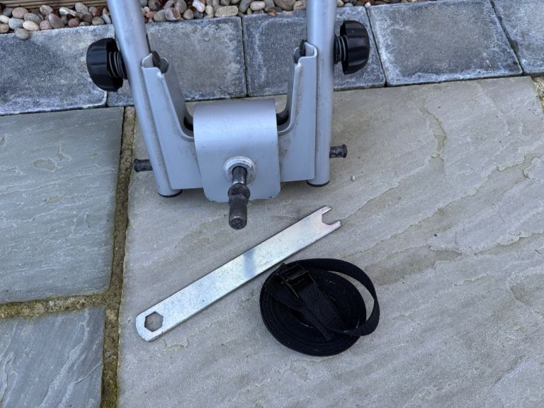 4 Bike carrier / light board for Tow Hitch 