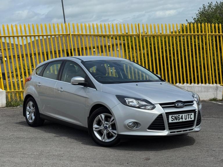 2014 Ford Focus 1.0T EcoBoost Zetec Euro 5 (s/s) 5dr HATCHBACK Petrol Manual