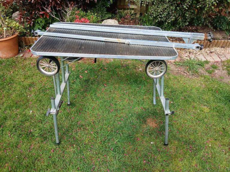 Dog Grooming Table