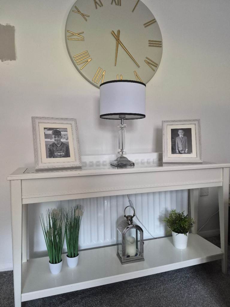 IKEA White Wooden Console Table with Shelf – Good Condition