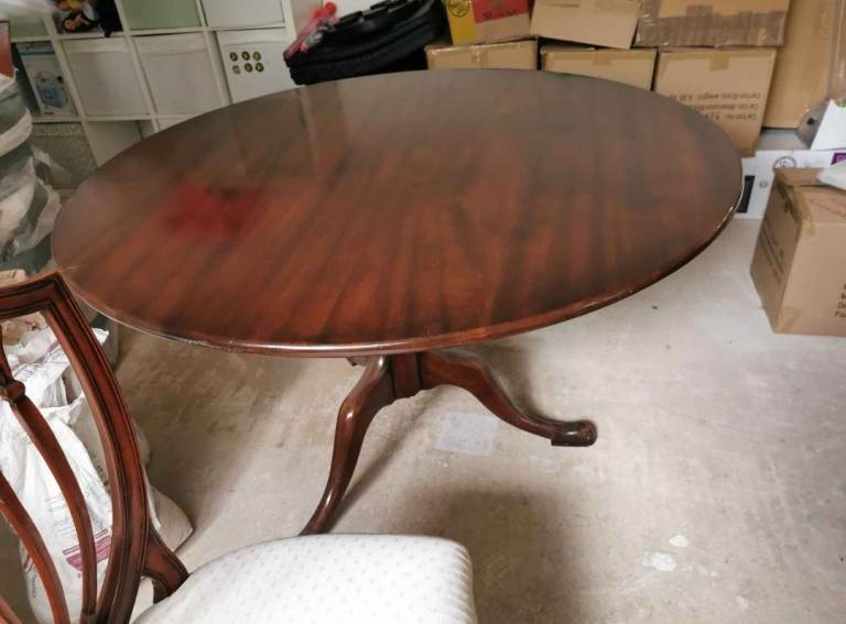 Antique table and 6 chairs 