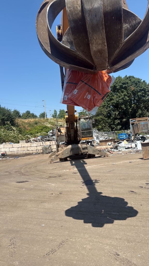 Same day Free scrap metal ♻️collection & rubbish removals free quotes ♻️
