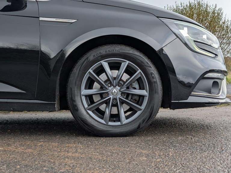 2017 Renault Megane 1.6 dCi Dynamique Nav 5dr ESTATE DIESEL Manual