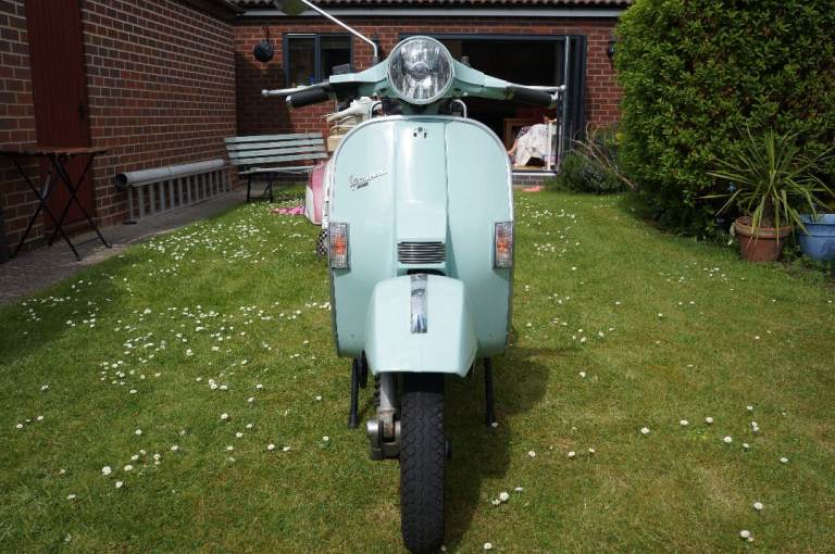 Piaggio, VESPA, 2003, 124 (cc)