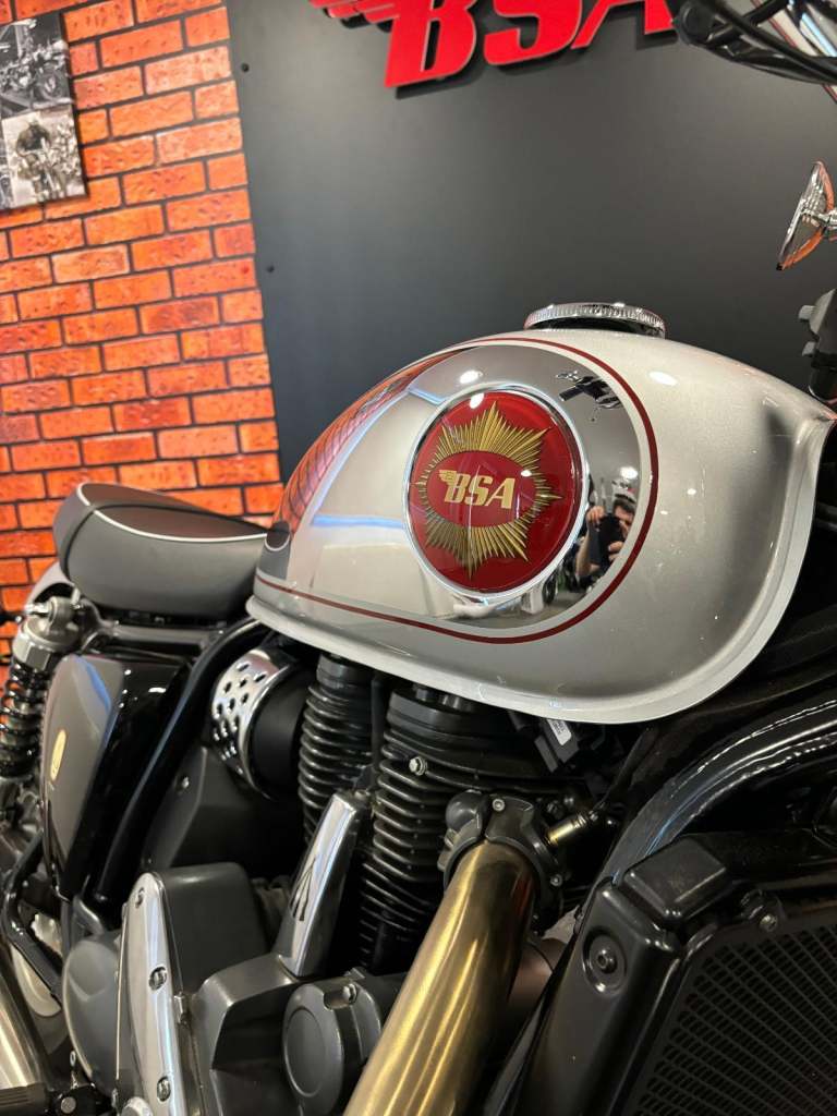 BSA Gold Star 650cc Classic Motorcycle Silver Sheen Legacy