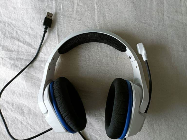 White gaming headset barely used 