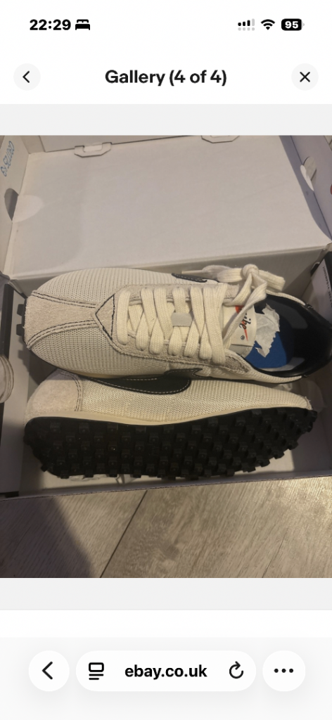 Nike trainers size 5 
