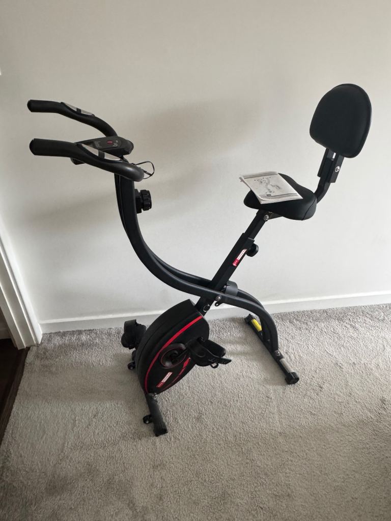 Pro fitness feb2000 folding exercise bike 