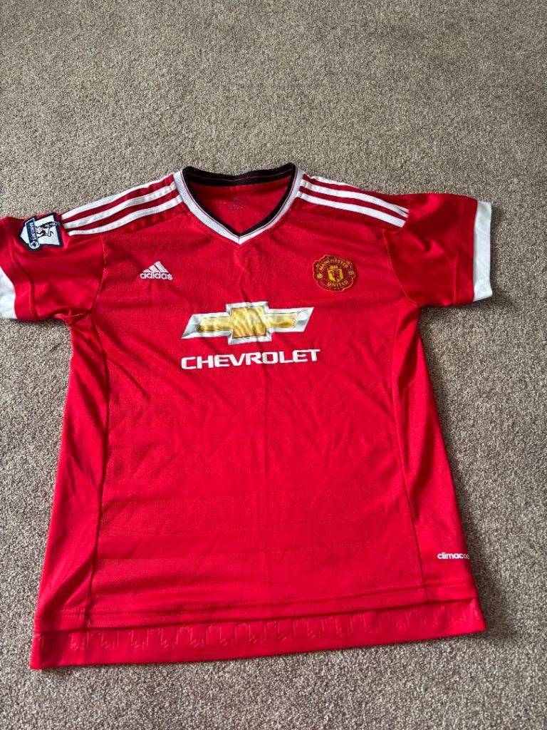 Manchester United football shirt 