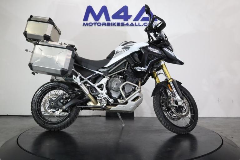 TRIUMPH TIGER 1200 RALLY PRO 2023