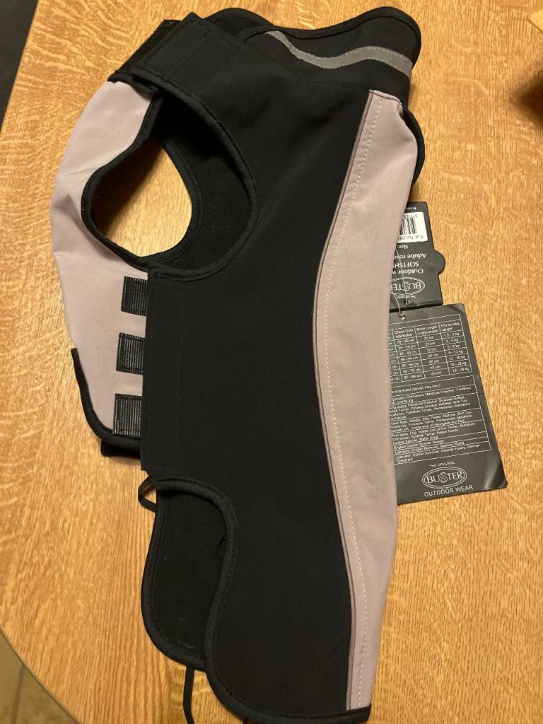 Dog coat Medium  NEW !