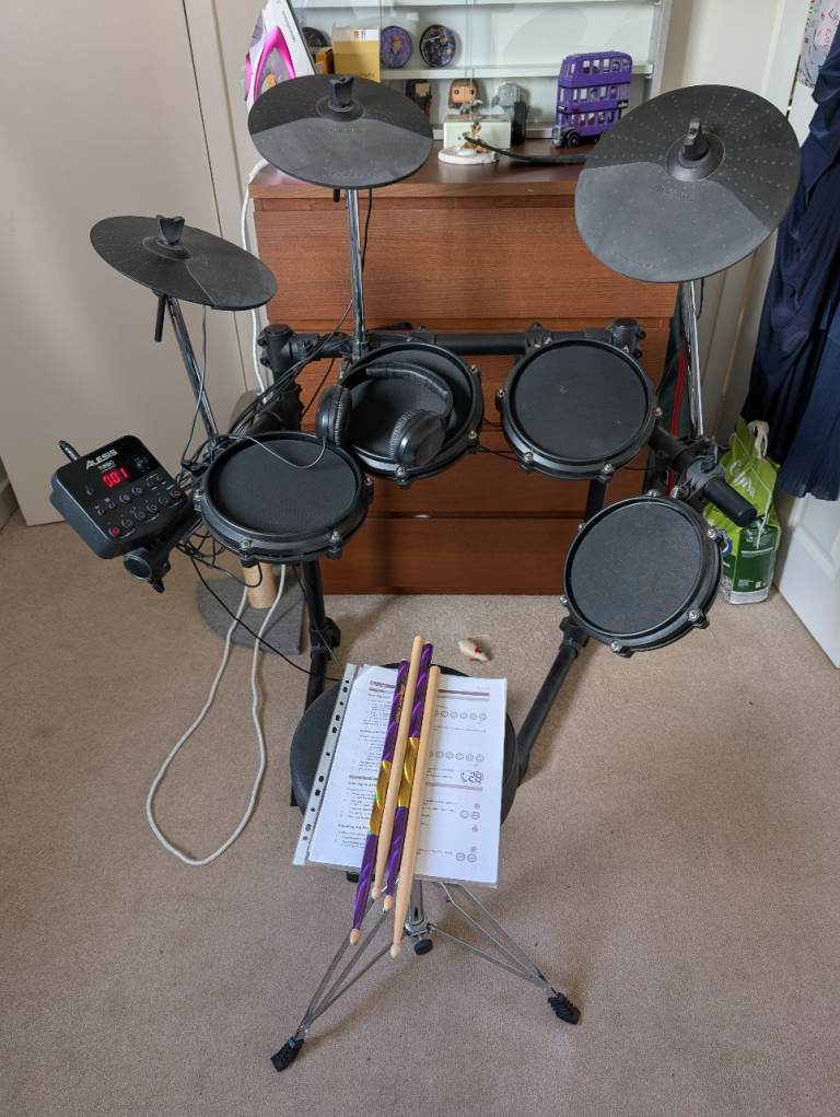 The Alesis Turbo Mesh Electronic Drum Kit 