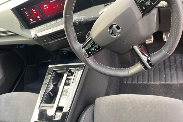  Vauxhall Astra 1.2 Turbo Ultimate Hatchback 5dr Petrol Auto Euro 6 s/s 130 Ps