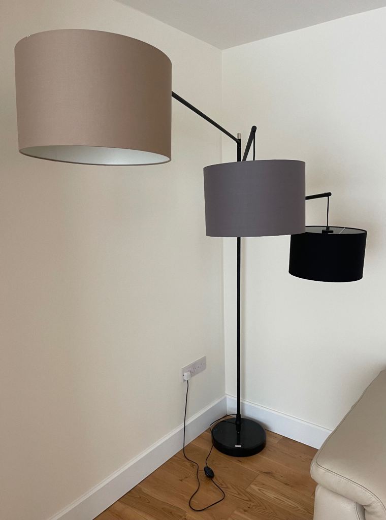 Floor lamp / light