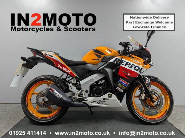 2012 (12) Honda CBR125R-C in Orange