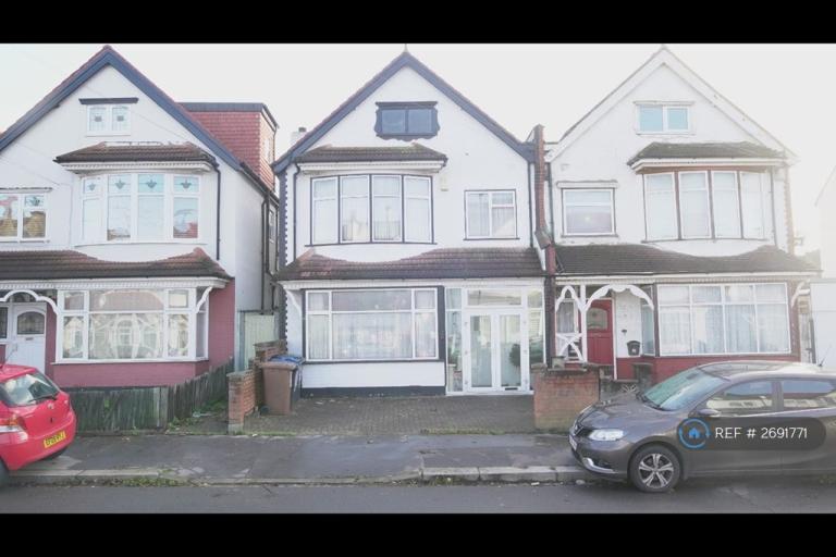 1 bedroom in Galpins Road, Thornton Heath, CR7 (#2691771)