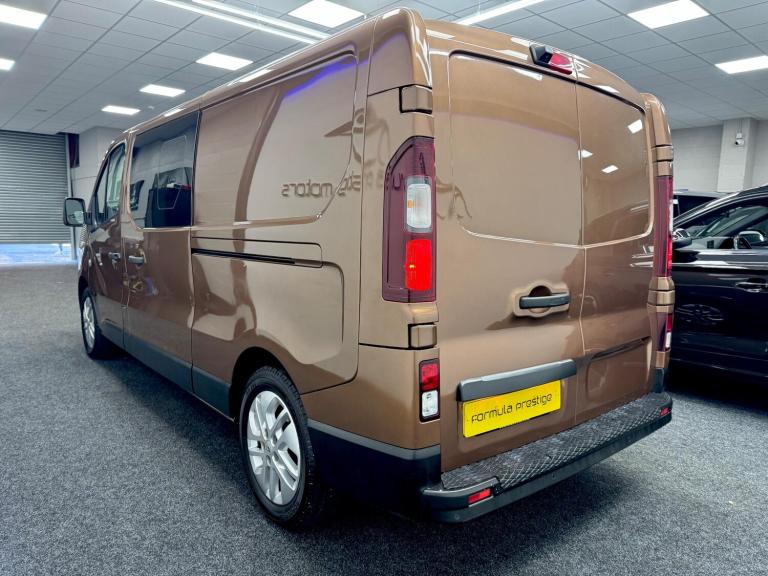 2020 Renault Trafic 2.0 dCi ENERGY 30 Sport Nav Crew Van LWB Euro 6 (s/s) 6dr WINDOW VAN Diesel M...