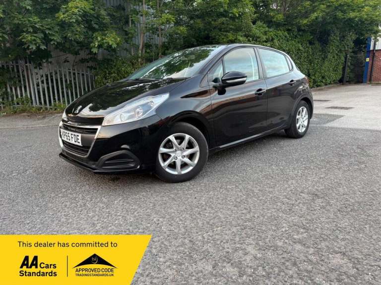 2015 Peugeot 208 1.2 PureTech Active Euro 6 5dr HATCHBACK Petrol Manual