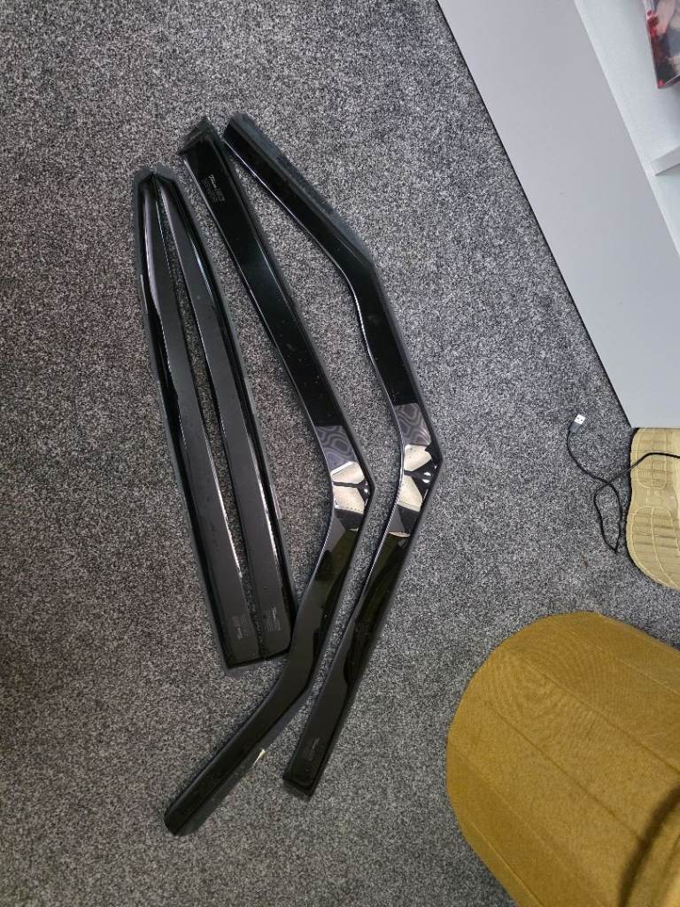 Fiat 500l wind deflectors 