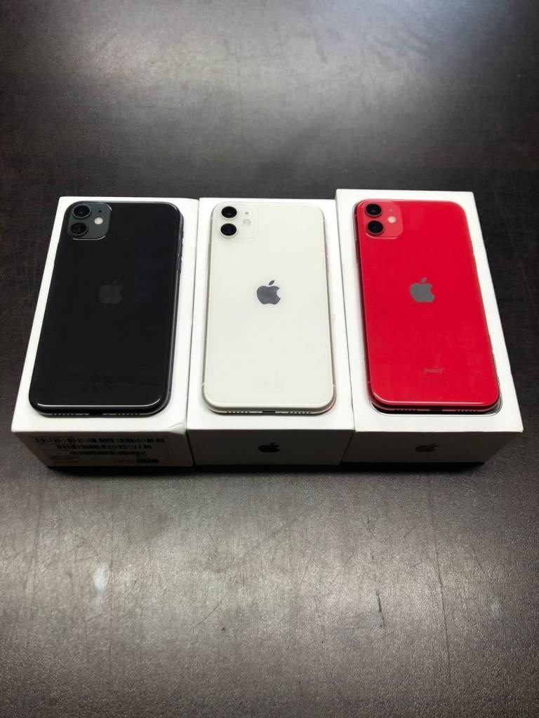 Iphone 11 64gb good condition £120 unlocked with warranty
