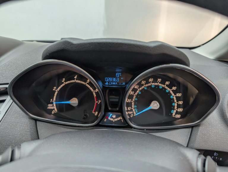 2017 Ford Fiesta 1.25 Zetec Hatchback 5dr Petrol Manual Euro 6 (82 ps) AIR/CON + TINTED GLAS HATC...