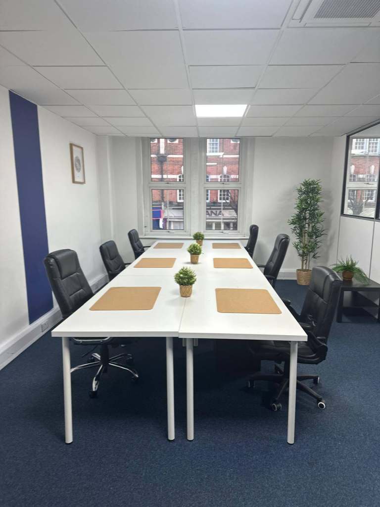 Office Space - Beauty room/Yoga Studio to Rent Kingston upon Thames 