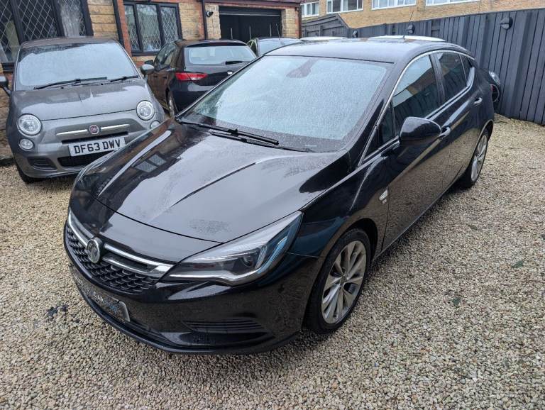 2018 Vauxhall Astra 1.4 - high spec - full service history 
