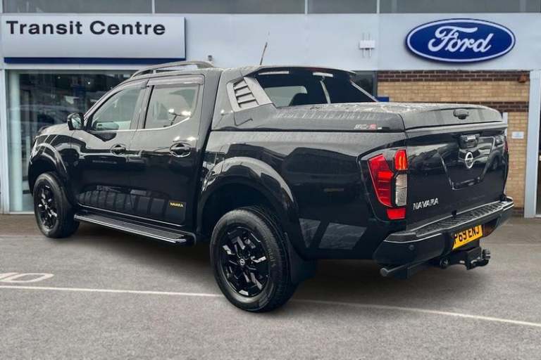 2019 Nissan Navara Double Cab Pick Up N-Guard 2.3dCi 190 TT 4WD Auto PICK UP DIESEL Automatic