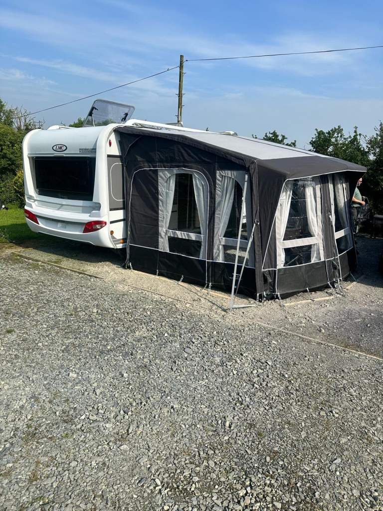 2024 Dometic Air. Ace 400s  All Season Air Awning