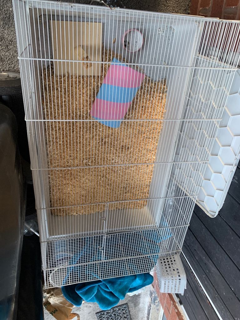 Large hamster cage 