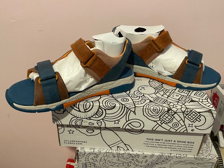 ClARKS SPINEY SEEK TAN COMBI