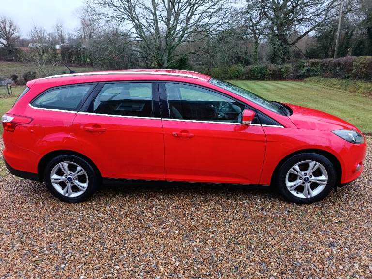 Ford, FOCUS, Estate, 2013, Manual, 1560 (cc), 5 doors