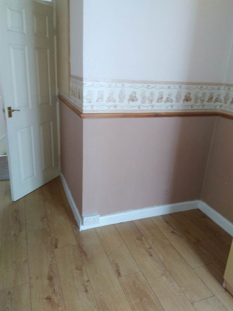 Beautiful renovated good sized 3 bedrooms 