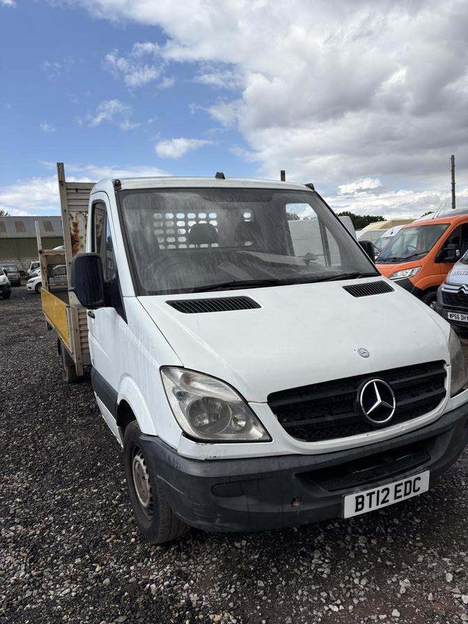 Mercedes-Benz Sprinter Sprinter 313 CDi (white) 2012