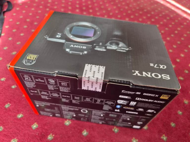 Sony A7 iii mirror less camera, NEW