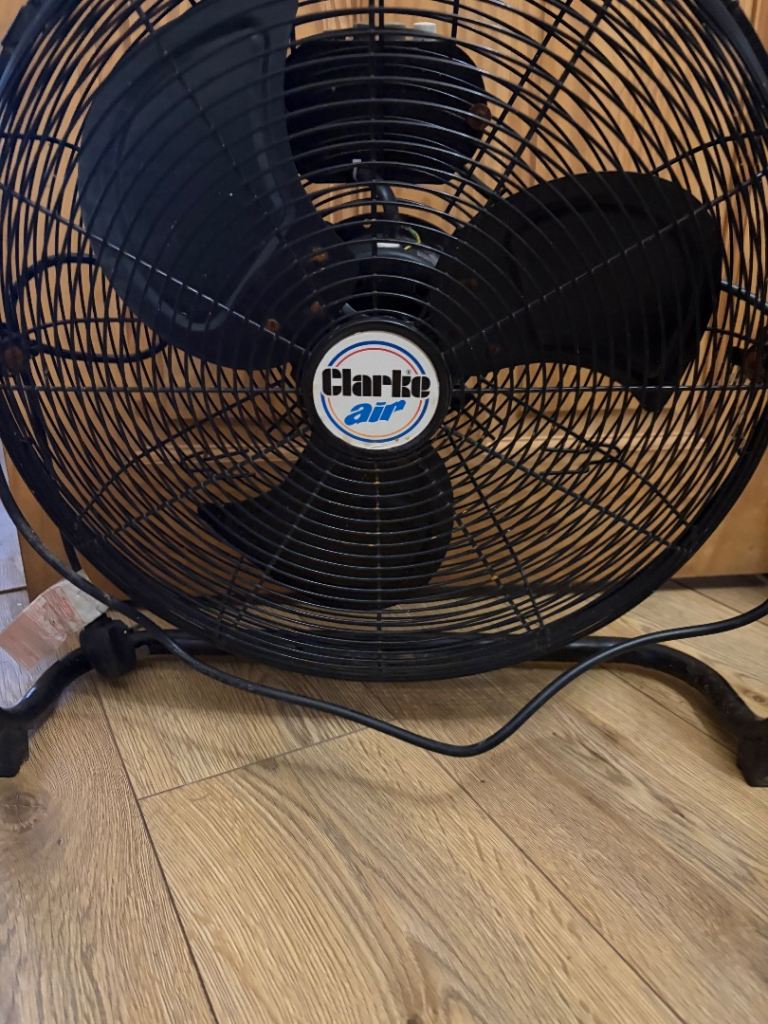 Table fan