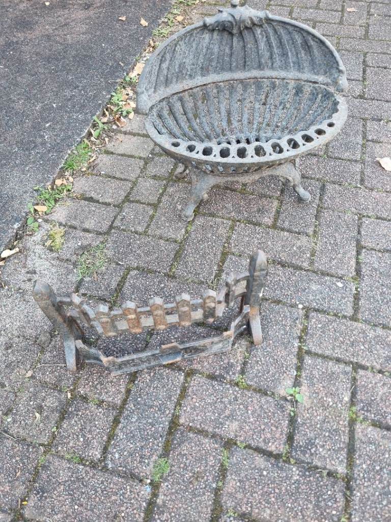 Fire grate and guard