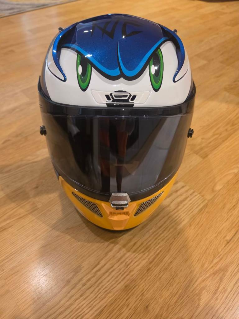 HJC medium sonic helmet