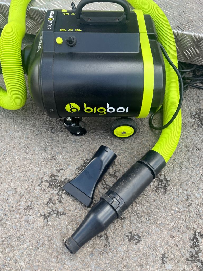 BigBoi Pro Blowr - automotive car dryers for detailing.